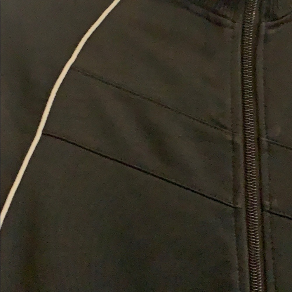 Volcom “10-Mile” Track Jacket - Picture 6 of 8